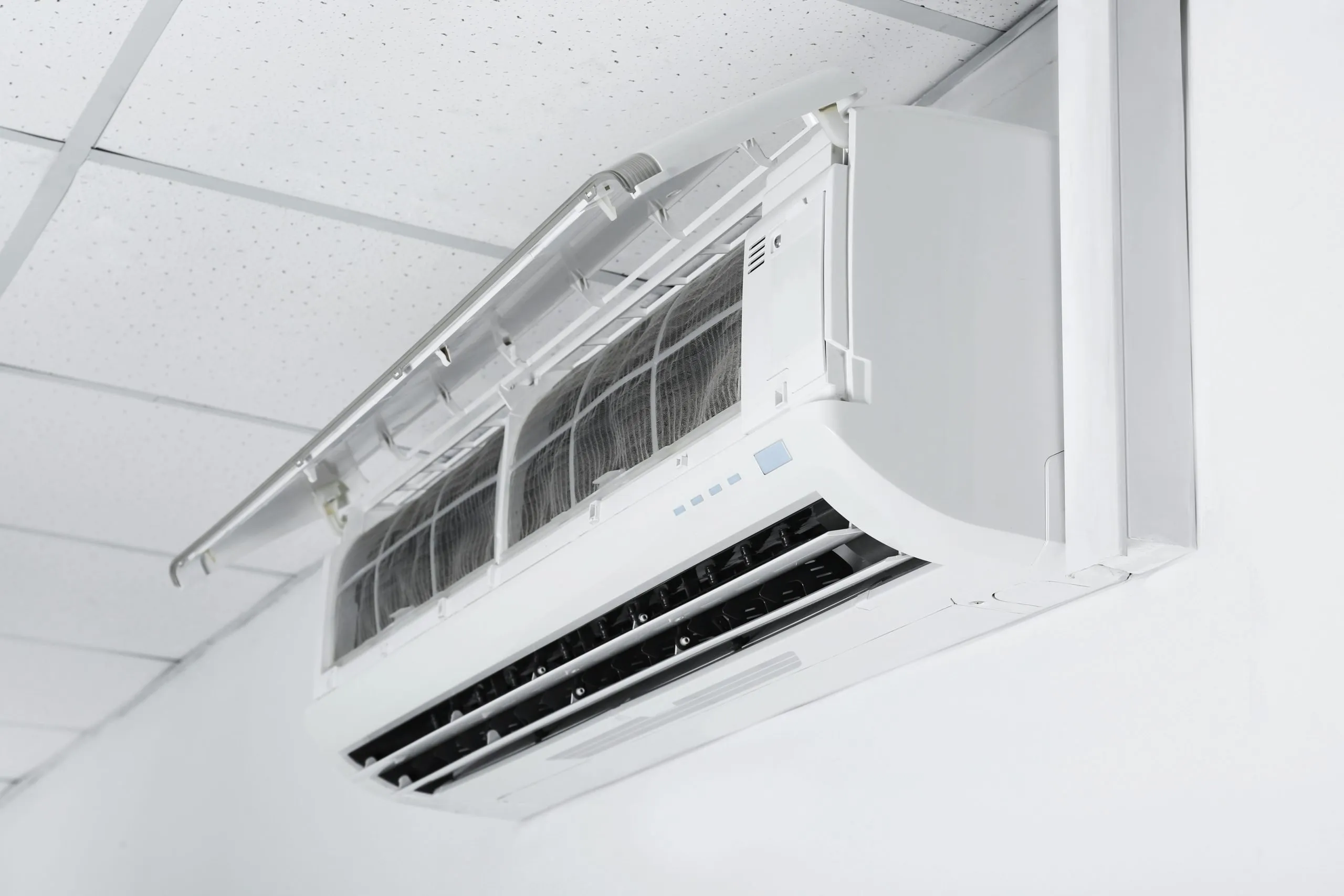 air-conditioning-service-and-maintenance-scaled