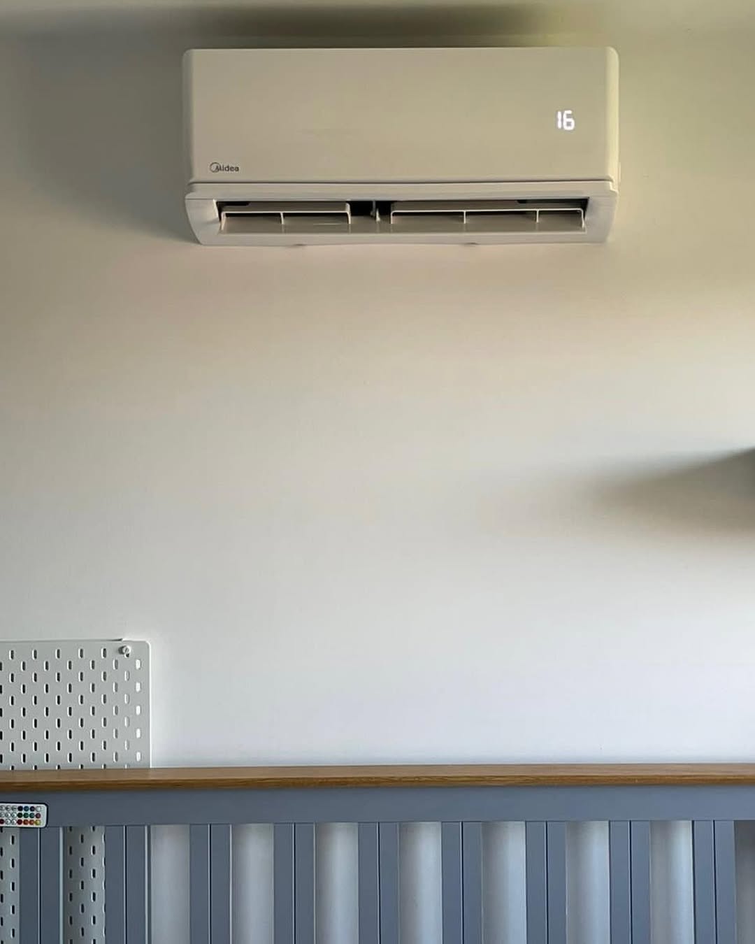 Domestic 2.5kW Midea AG Eco air conditioning installation in Leeds