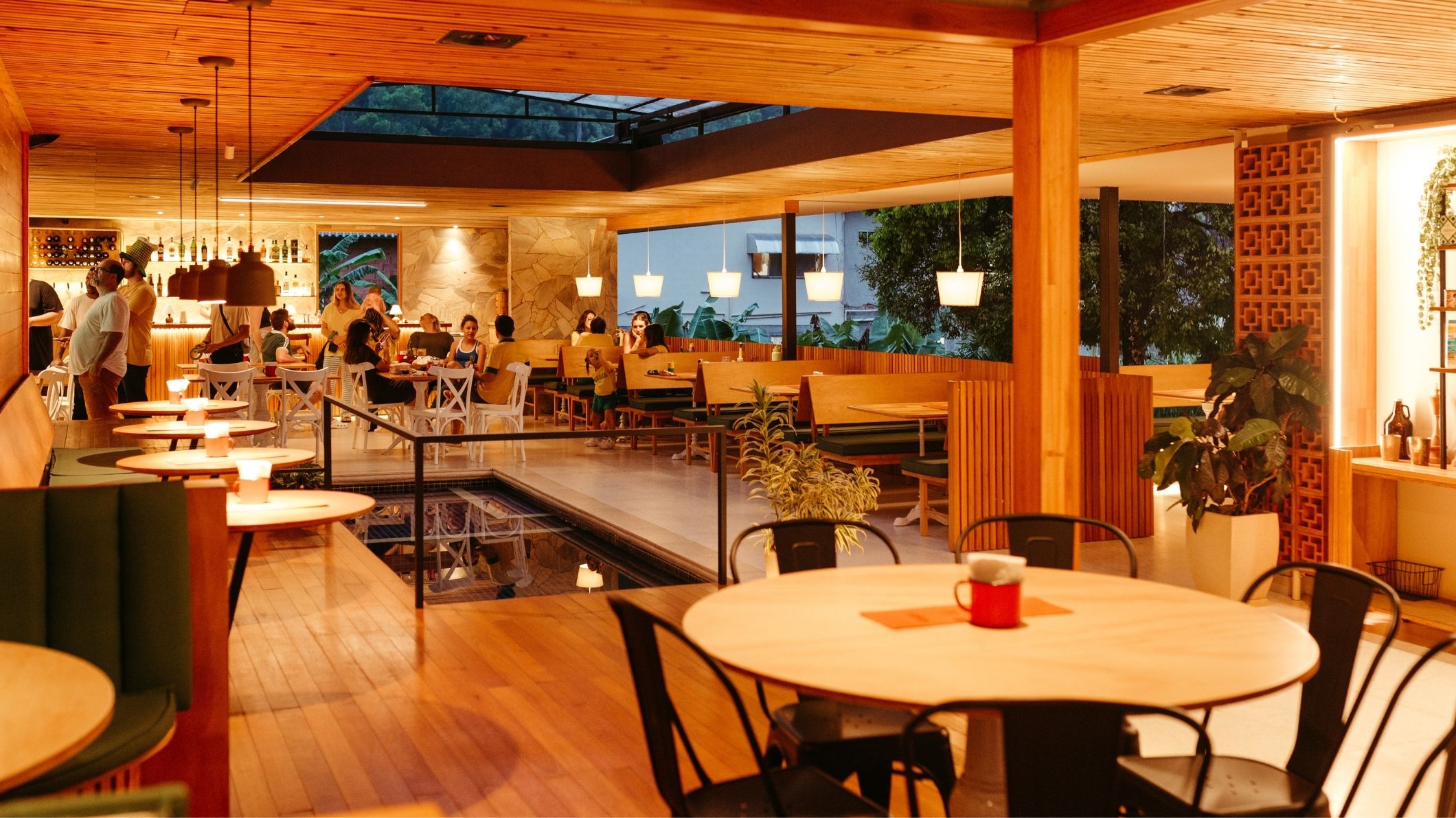 air conditioning for restaurant